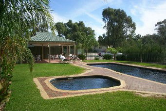 Barham Golf Resort - Tourism Noosa 1