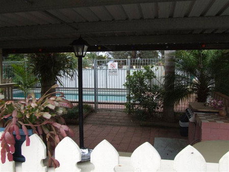 Avalon Holiday Units - Tourism Noosa 1