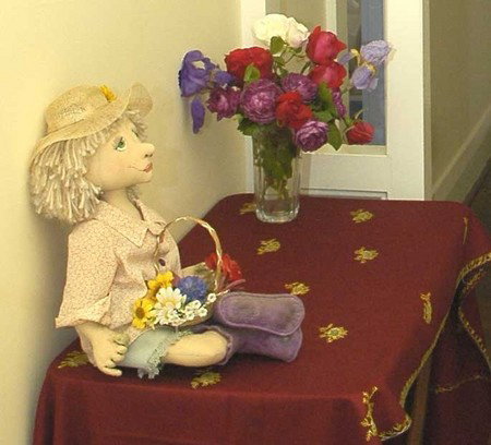 Lottis House - Tourism Noosa 0