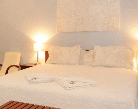 Cairnhill Homestead - Tourism Noosa