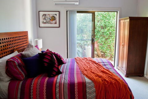 Headlands Beach Guest House - Tourism Noosa 3