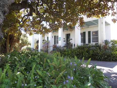 Norman House - Tourism Noosa 1