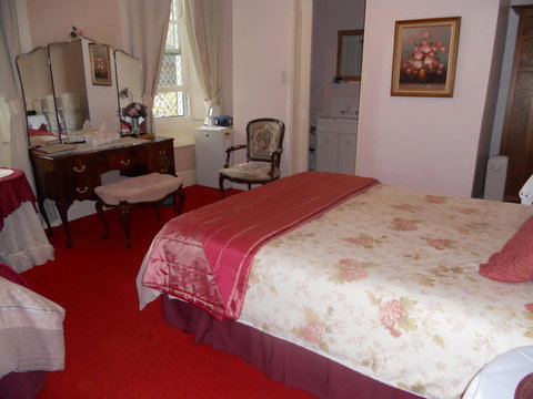 Norman House - Tourism Noosa 2