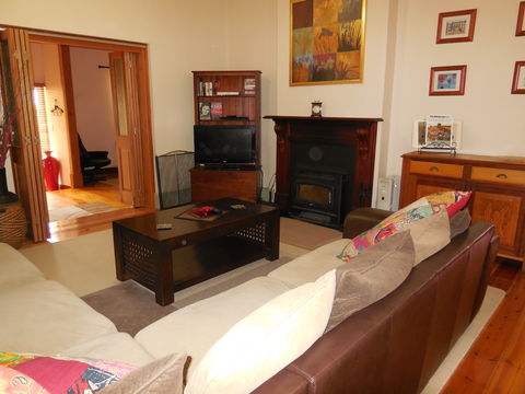 Amalie Cottage - Tourism Noosa 1
