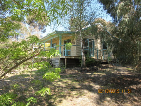 Athlone Country Cottages - Tourism Noosa 1