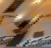 Ayers Burra - Tourism Noosa