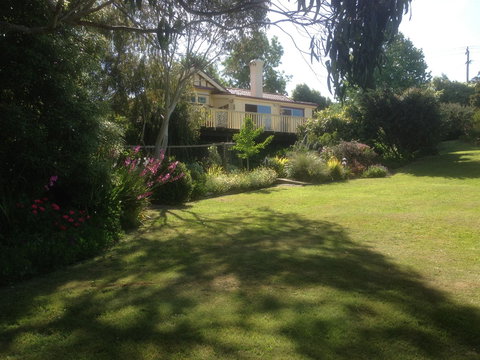 Beauty Point Cottages - Tourism Noosa 2