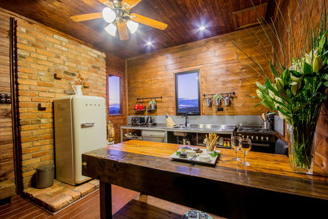 Blaxland's Cottage - Tourism Noosa 2