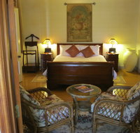 Classique Bed and Breakfast - Tourism Noosa