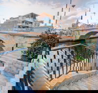 Dolphin Quay 3 Bedroom Apartment - Tourism Noosa