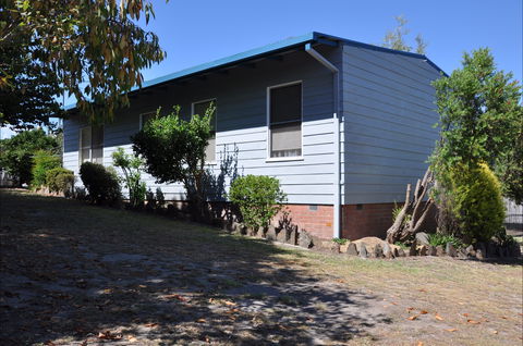 Khancoban Holiday House - Tourism Noosa 0