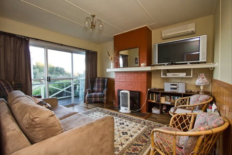 Lady Barron Holiday Home - Tourism Noosa 2