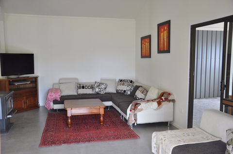 Nature's Echo Farm Stay - Tourism Noosa 0