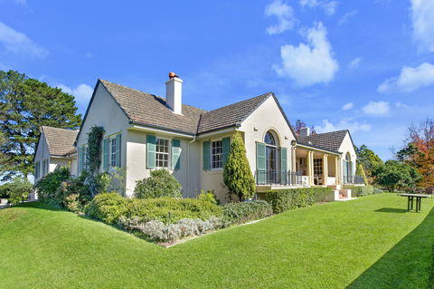 Silvermere Guesthouse - Tourism Noosa 0