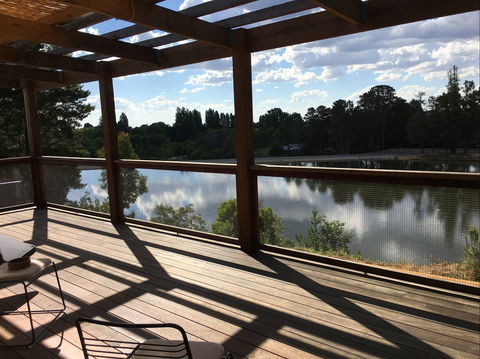 The Lakehouse Beechworth - Tourism Noosa 0