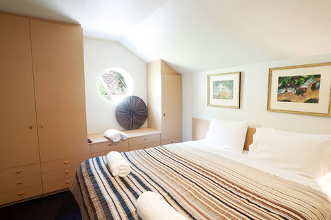 Aspect 2a - Tourism Noosa 1