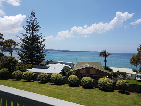 Batehaven Beauty - Tourism Noosa 0