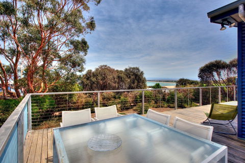 Beachcomber House - Tourism Noosa 1
