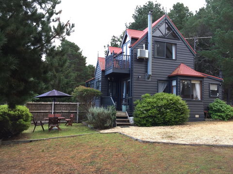 Bells Estate Great Ocean Road Cottages - Tourism Noosa 0