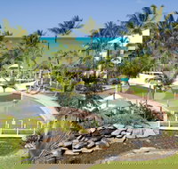 Coral Sands Beachfront Resort