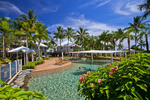 Coral Sands Beachfront Resort - Tourism Noosa 2