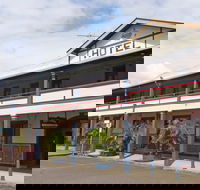 Crown Hotel Motel - Tourism Noosa