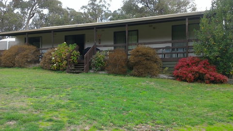 Emerald Park Holiday Farm - Tourism Noosa 0