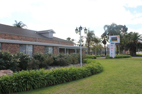 Exies Bagtown Motel - Tourism Noosa 2