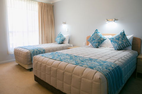Gosford Palms Motor Inn - Tourism Noosa 0