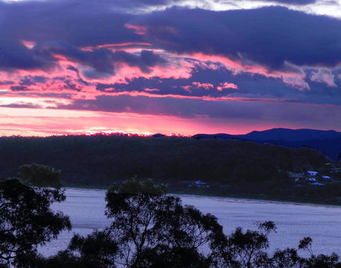 Longbeach Clifftop Retreat - Tourism Noosa 0