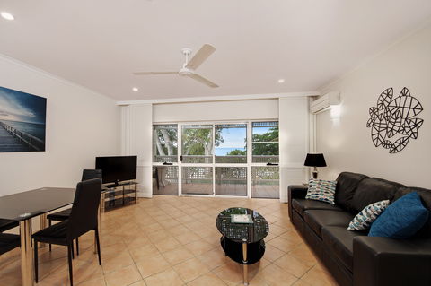 Marlin Waters Beachfront Apartments - Tourism Noosa 1