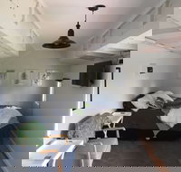 Miners Ridge Vineyard Railway Carriage BB - Tourism Noosa