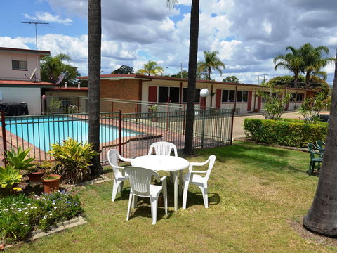 Motel Monaco - Tourism Noosa 2