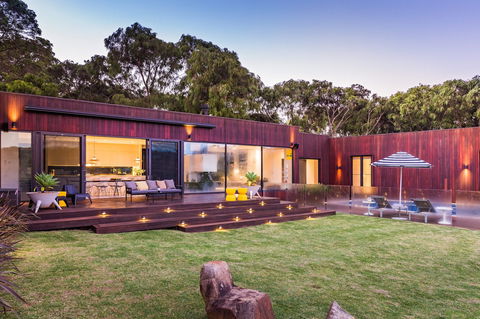 Sophies Vineyard - Tourism Noosa 0