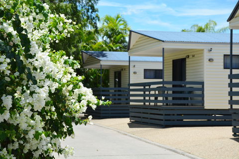 Southside Holiday Village - Tourism Noosa 0