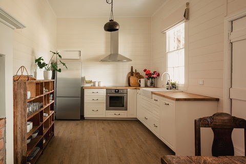 The Cottage At Dunmore Farm - Tourism Noosa 1