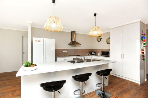 7 Morrison - Tourism Noosa 2