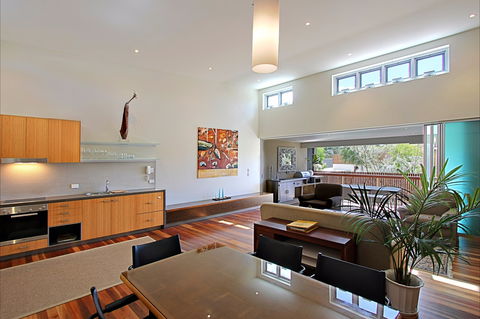 Beach Villa 17, East On Byron - Tourism Noosa 2