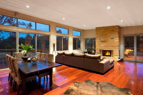 Blue  Cliff Retreat - Tourism Noosa 1