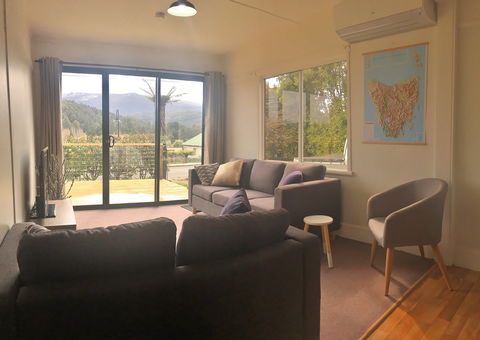 Blue Square Maydena Accommodation - Tourism Noosa 1