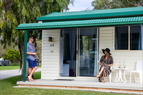 Glen Villa Resort - Tourism Noosa 0