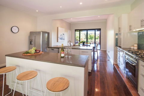 Margaret River Manor - Tourism Noosa 1