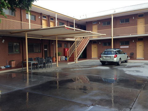 The Albury Regent Motel - Tourism Noosa 1