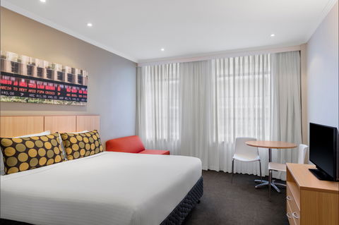 Travelodge Hotel Sydney Martin Place - Tourism Noosa 0