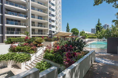 Trilogy Apartments Surfers Paradise - Tourism Noosa 2
