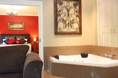 3 Kings B & B - Tourism Noosa 3