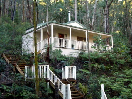 Myers Creek Cascades Luxury Cottages - Tourism Noosa 0