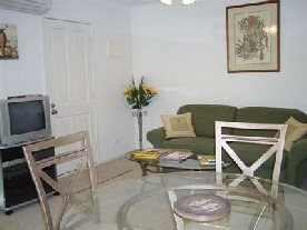 Barbs B And B - Tourism Noosa 0