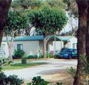 The Lakes Beachfront Holiday Retreat - Tourism Noosa