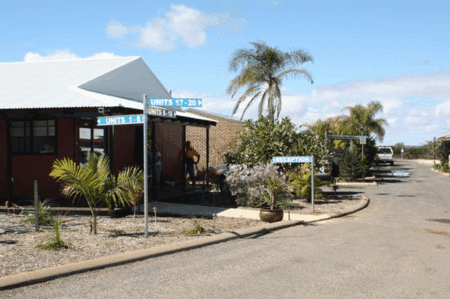 Carnarvon Central Apartments - Tourism Noosa 3